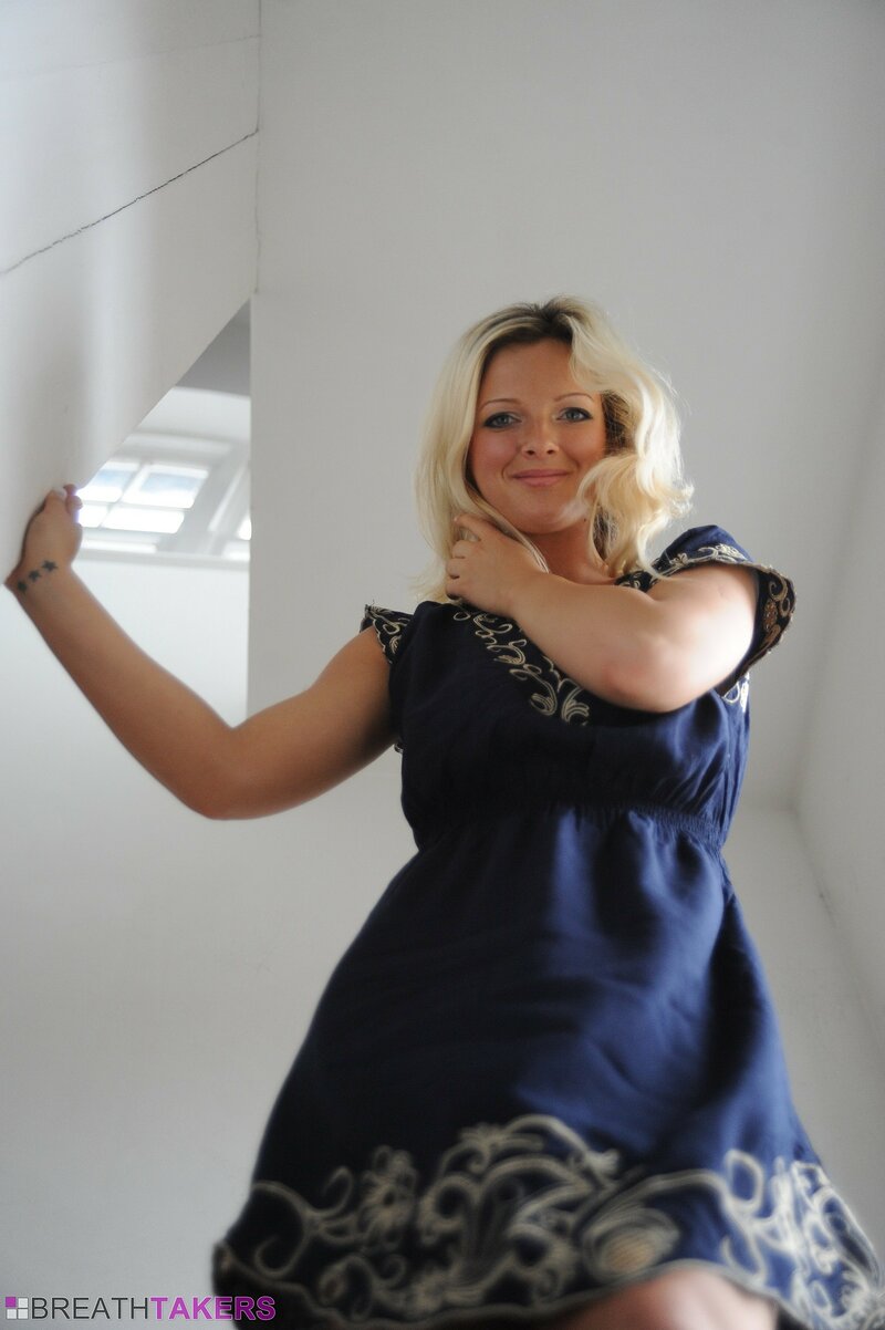 Надежда, 18 лет, 5 размер груди